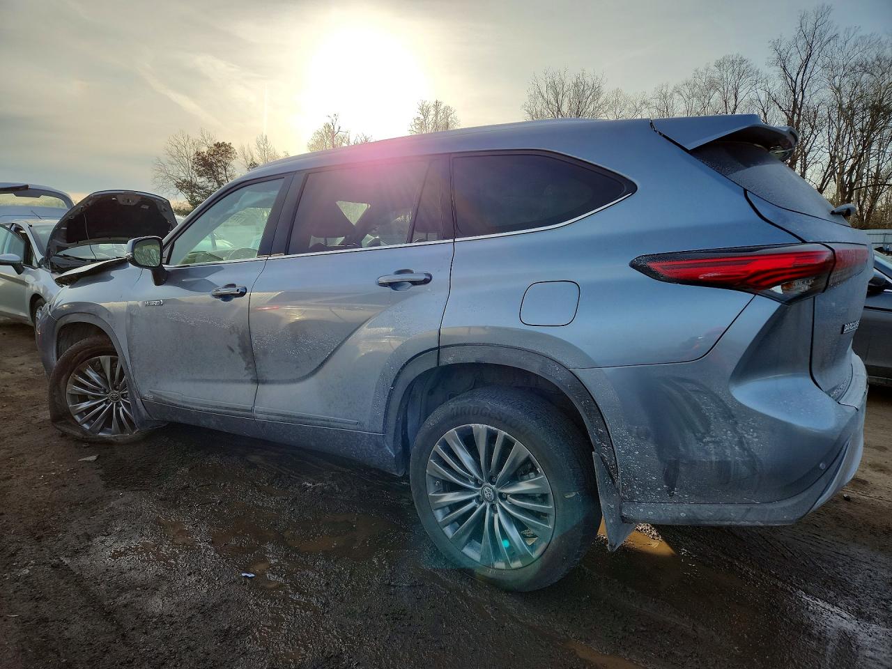 2021 TOYOTA HIGHLANDER HYBRID PLATINUM photo 2