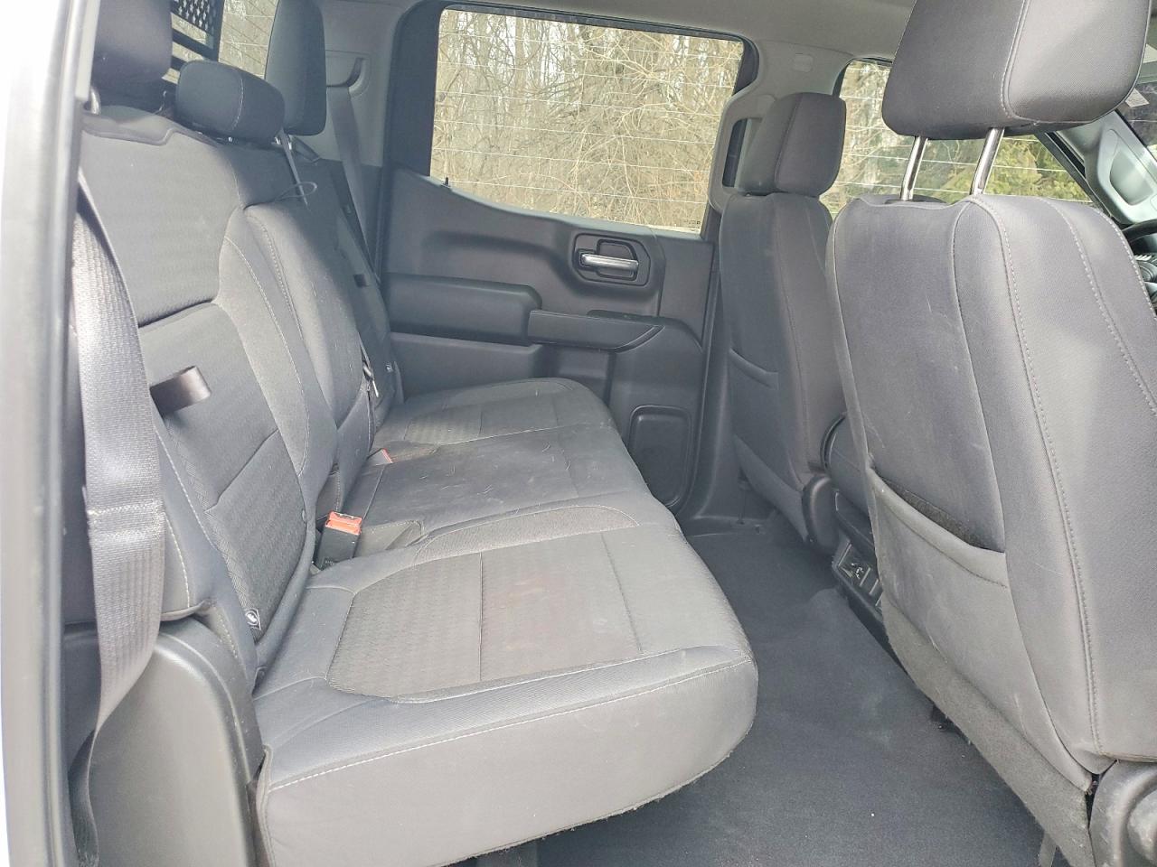 2019 CHEVROLET SILVERADO K1500 LT photo 19
