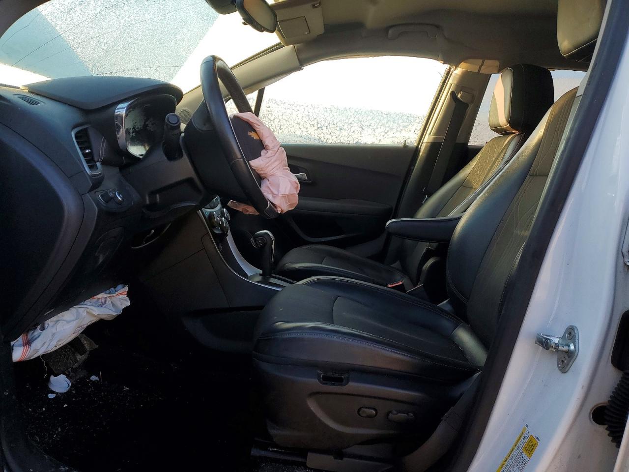 2019 CHEVROLET TRAX 1LT photo 19