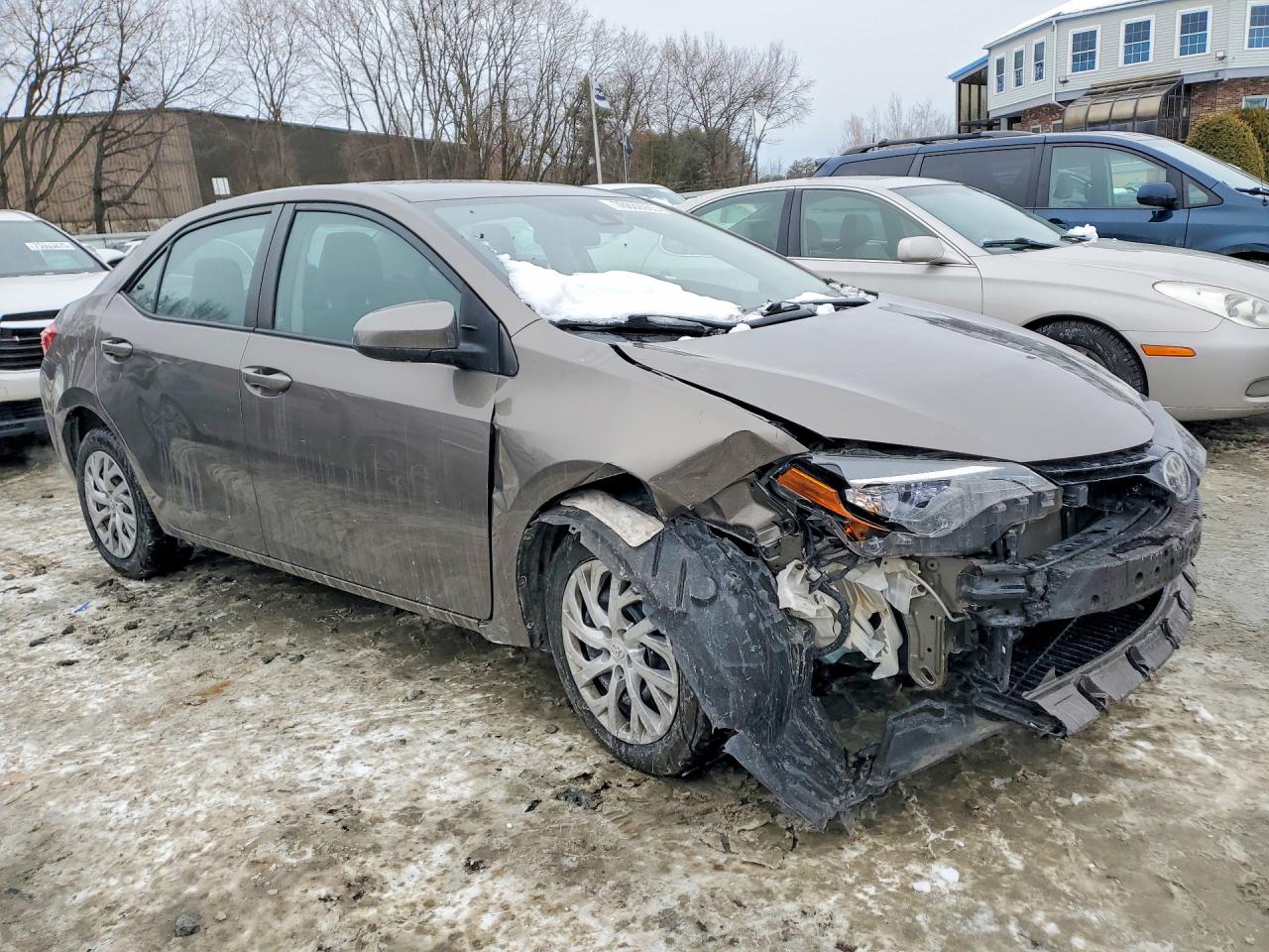 2017 TOYOTA COROLLA LE photo 7