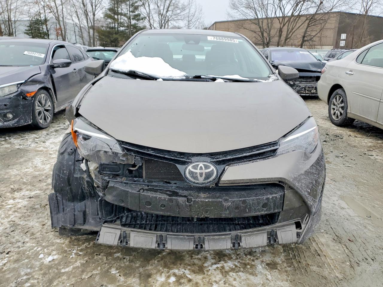 2017 TOYOTA COROLLA LE photo 9