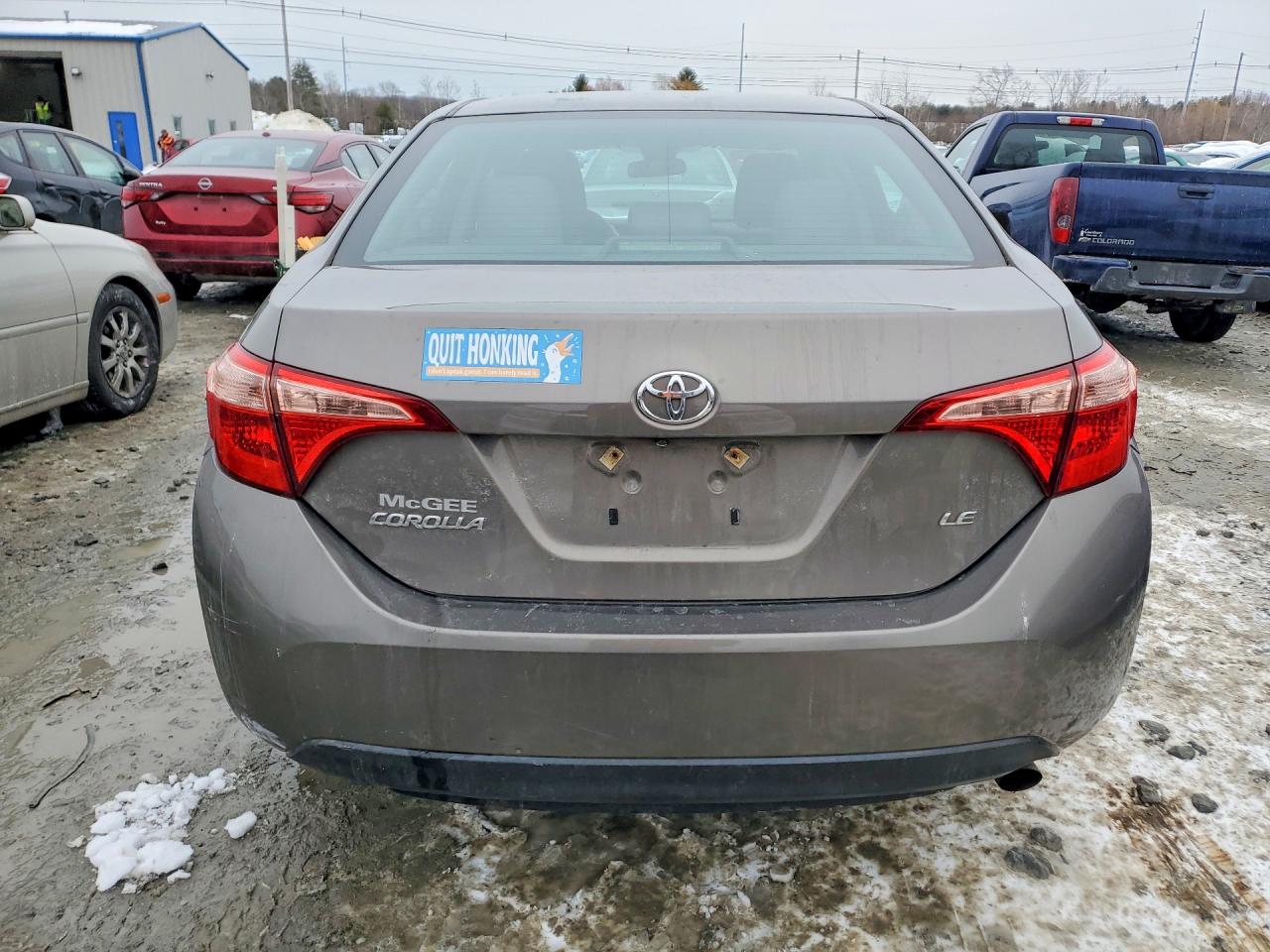 2017 TOYOTA COROLLA LE photo 11
