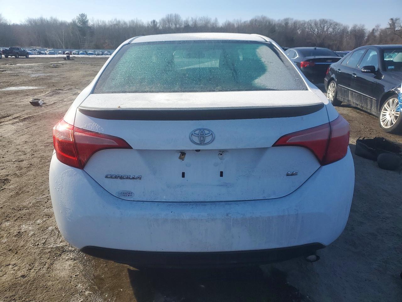 2019 TOYOTA COROLLA L photo 11