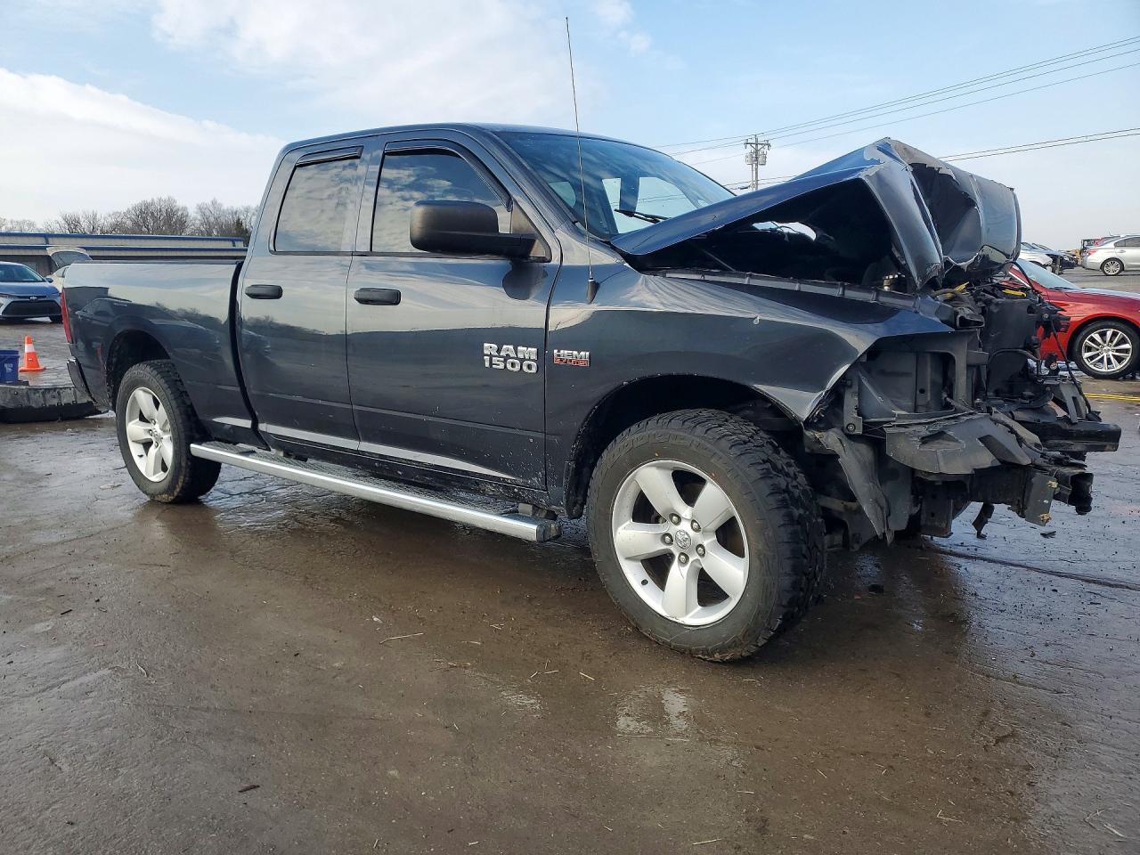 2014 RAM 1500 ST photo 4