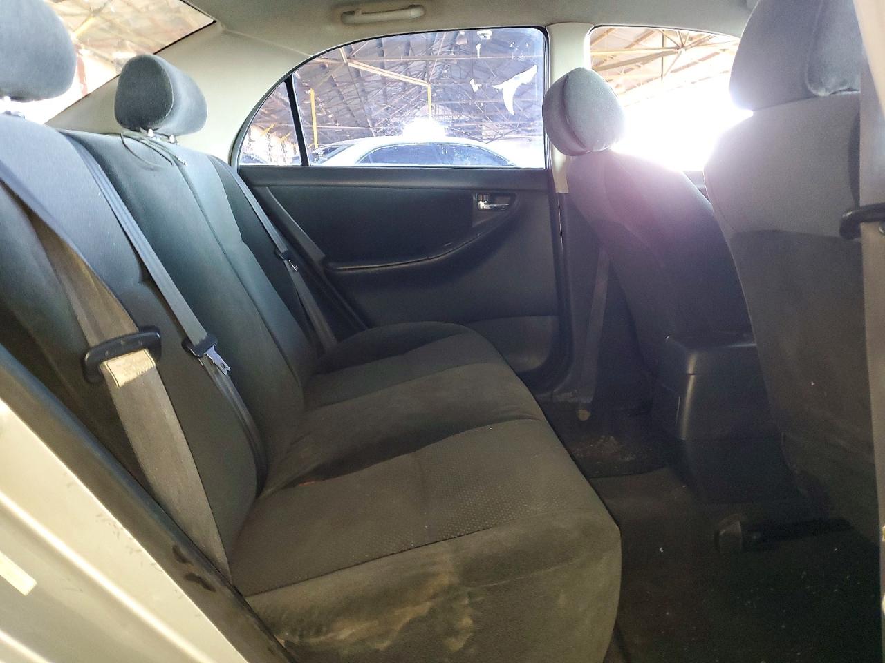 2004 TOYOTA COROLLA CE photo 19