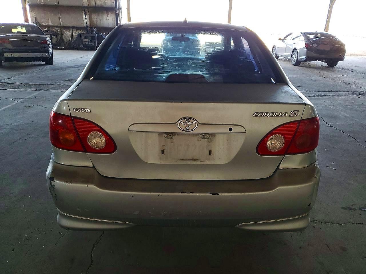 2004 TOYOTA COROLLA CE photo 11