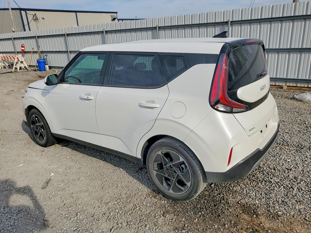 2025 KIA SOUL EX photo 3
