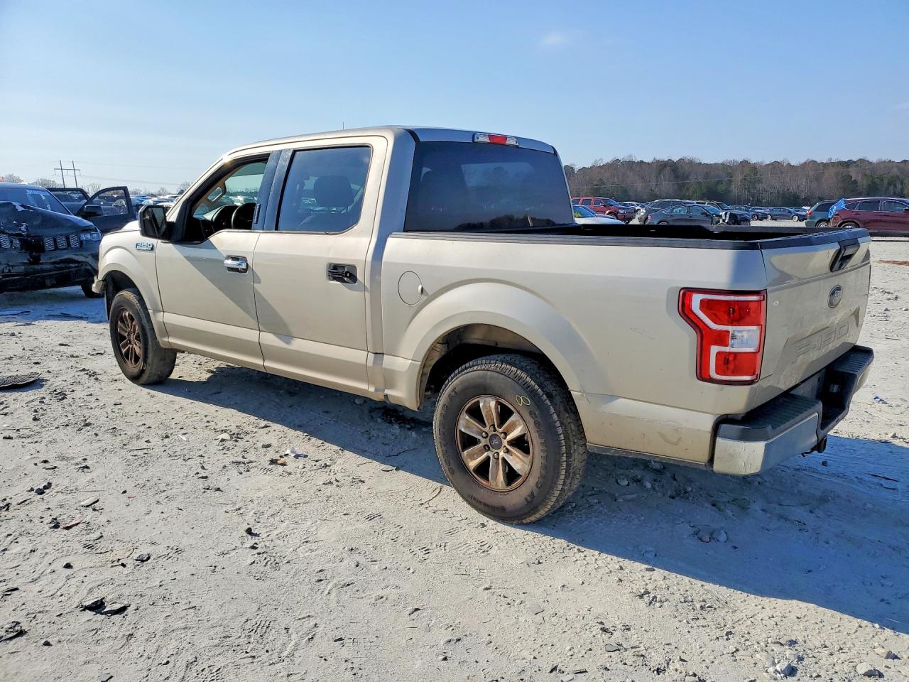 2018 FORD F150 SUPERCREW photo 2