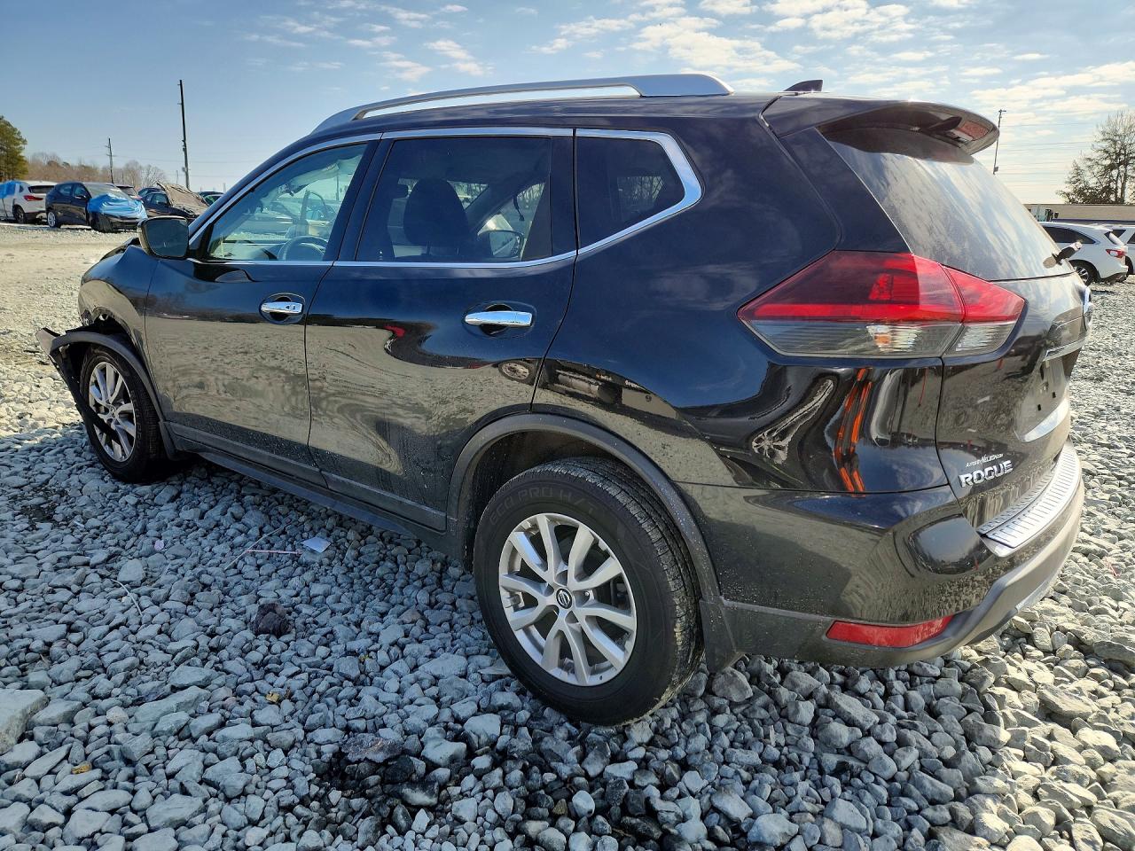 2018 NISSAN ROGUE S photo 4