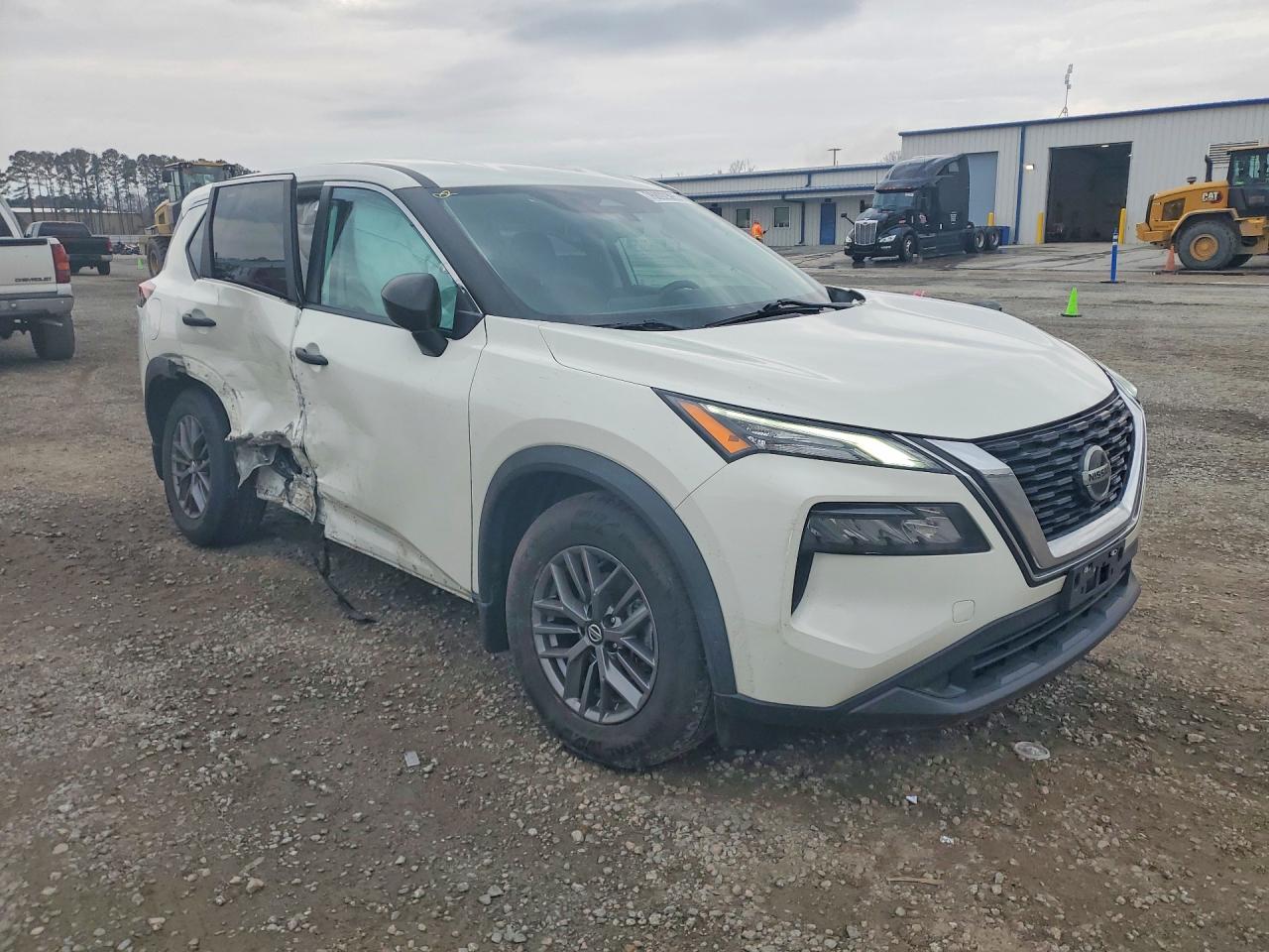 2021 NISSAN ROGUE S photo 7