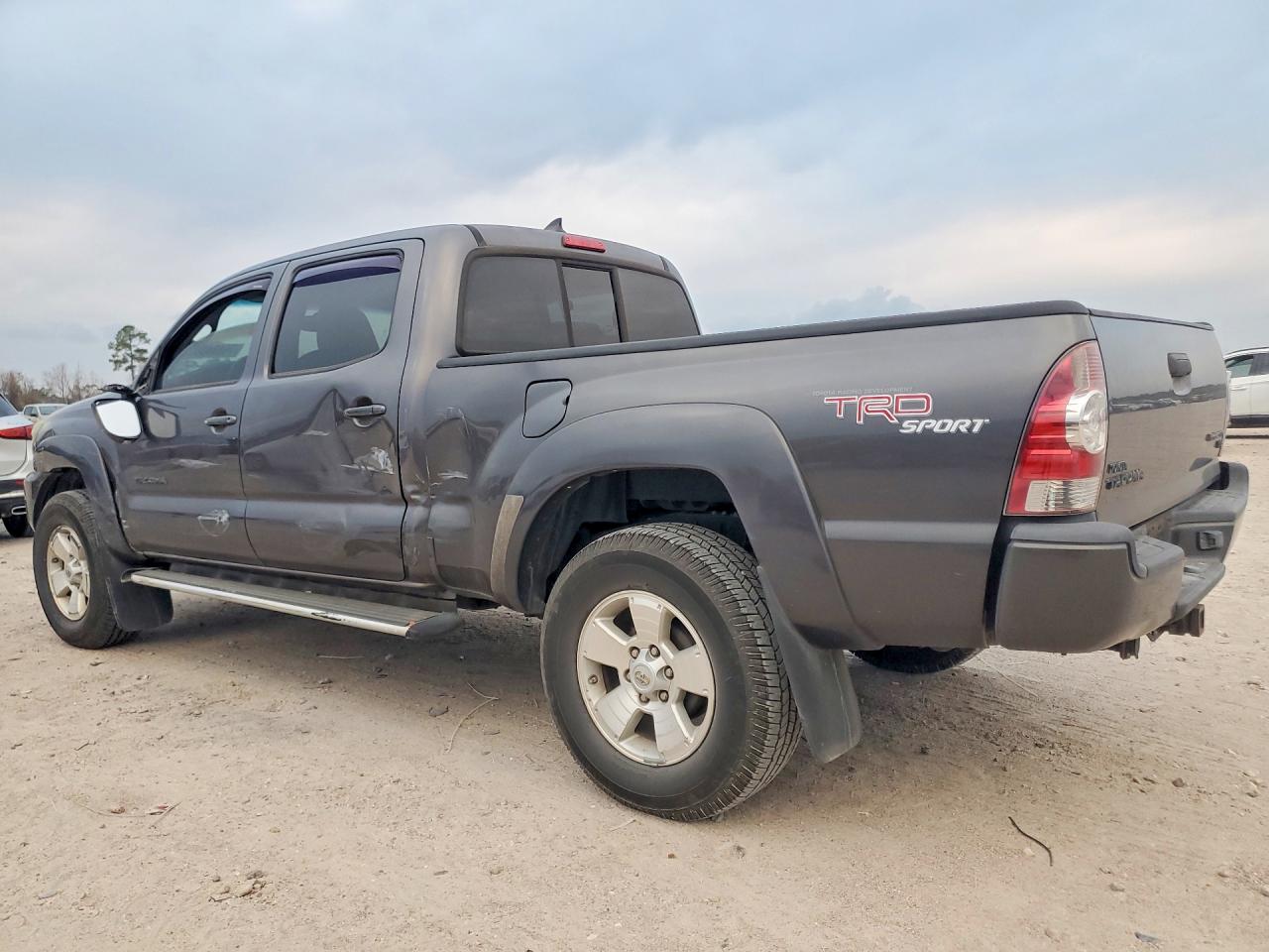 2012 TOYOTA TACOMA PRERUNNER V6 photo 2