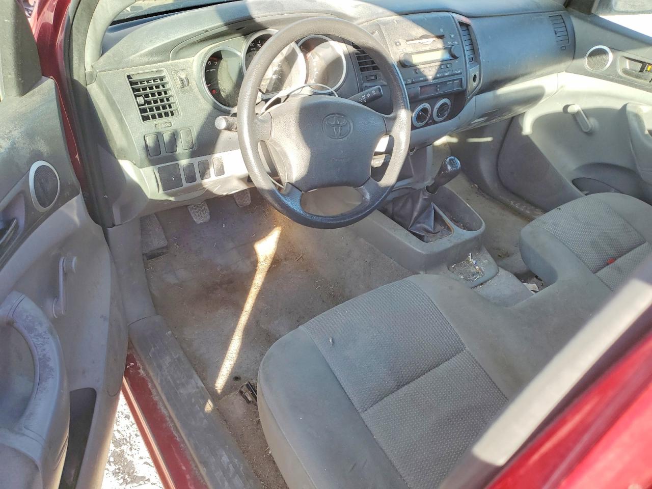 2006 TOYOTA TACOMA BASE photo 8