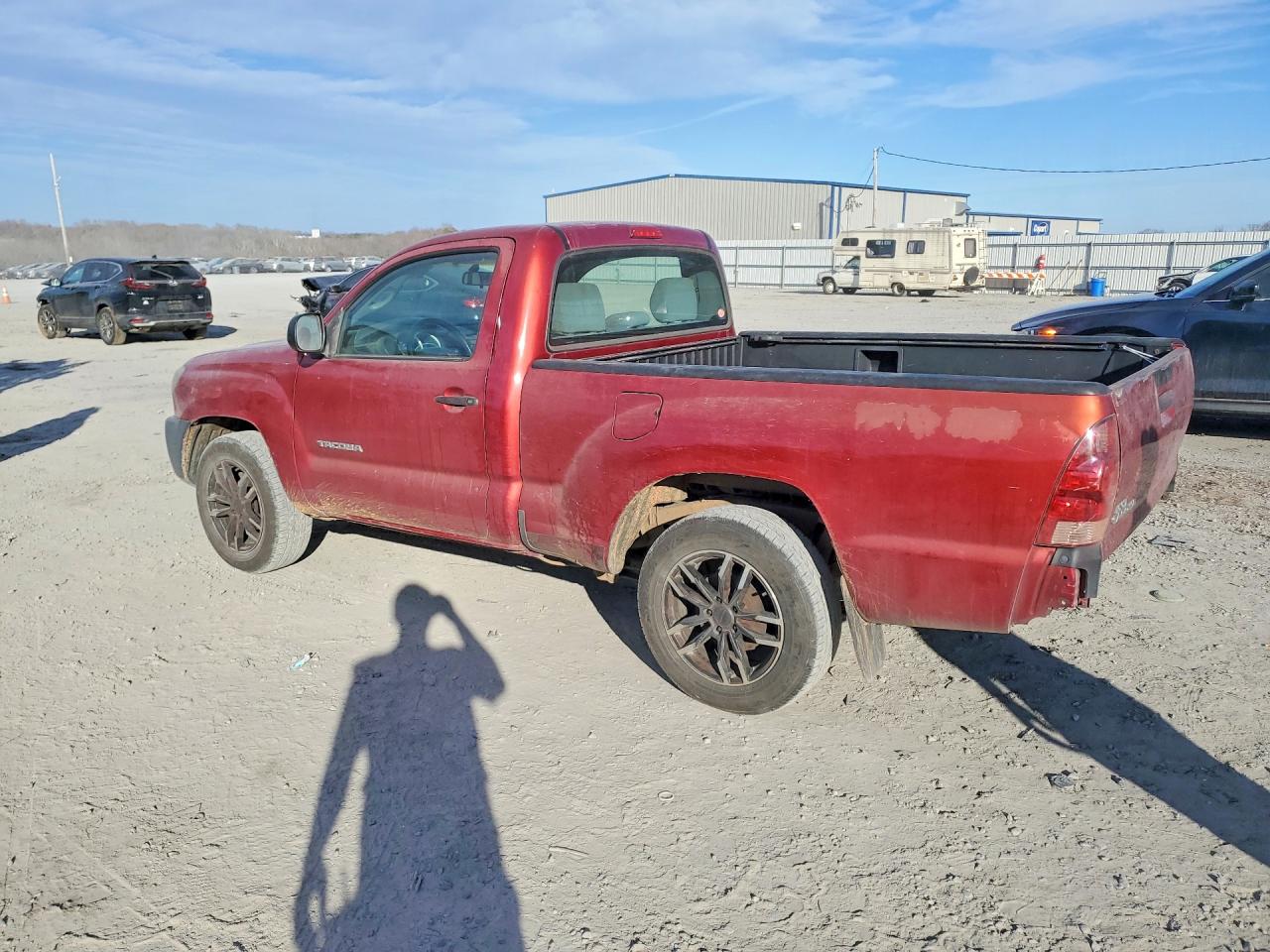 2006 TOYOTA TACOMA BASE photo 2