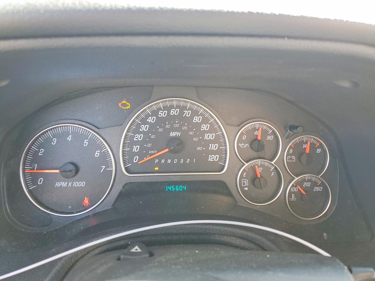 2006 GMC ENVOY photo 9