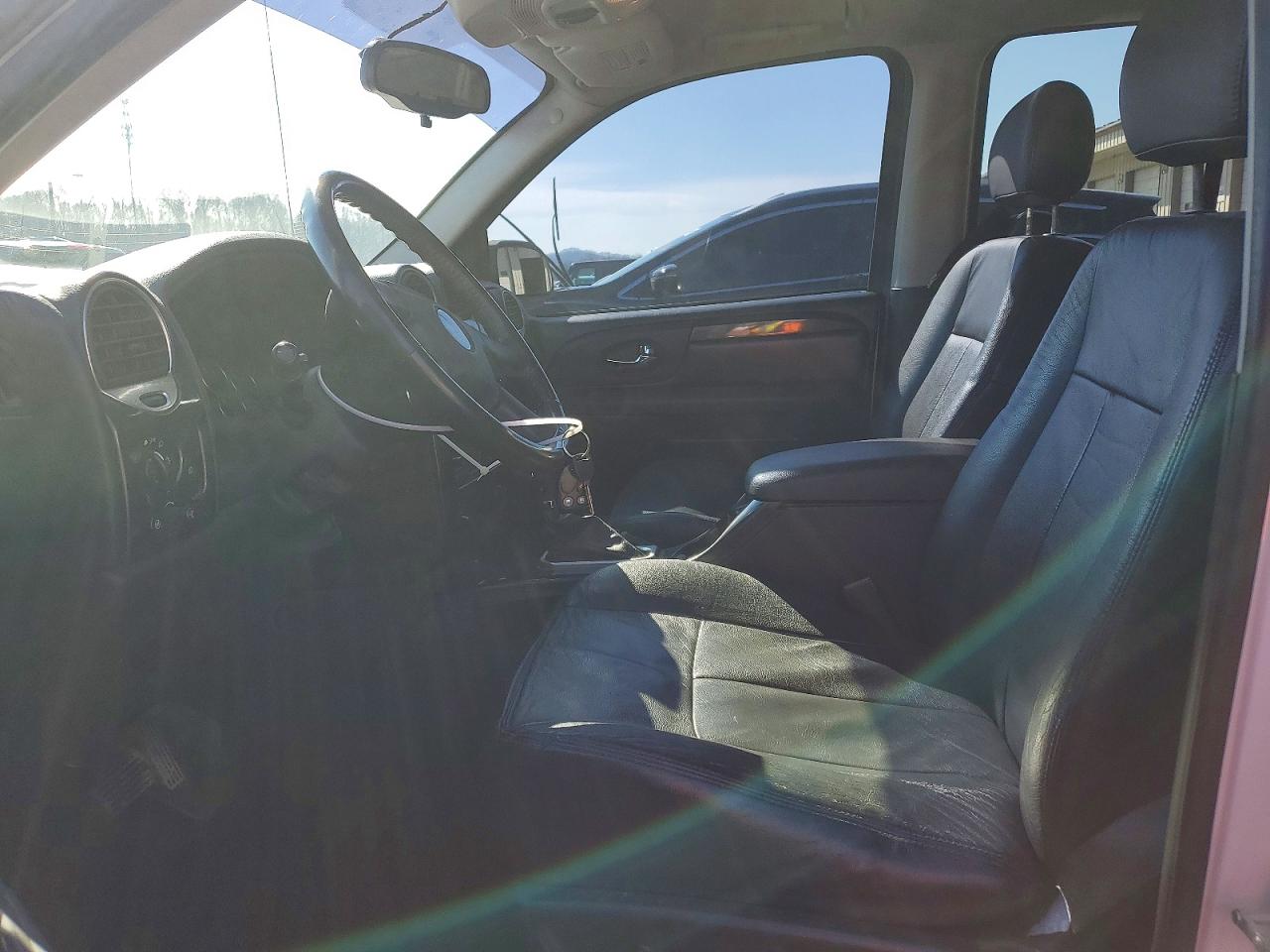 2006 GMC ENVOY photo 7