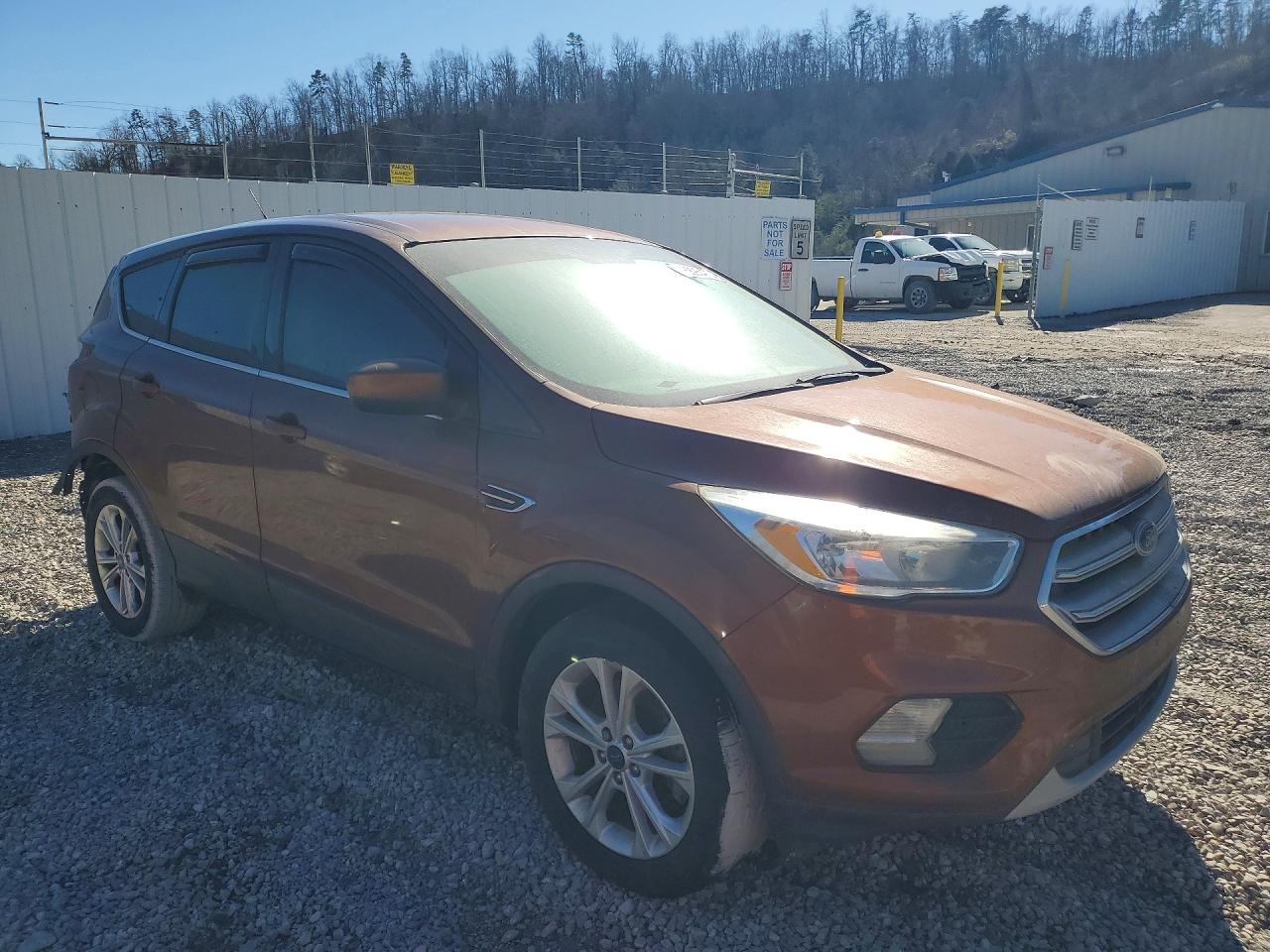 2017 FORD ESCAPE SE photo 7