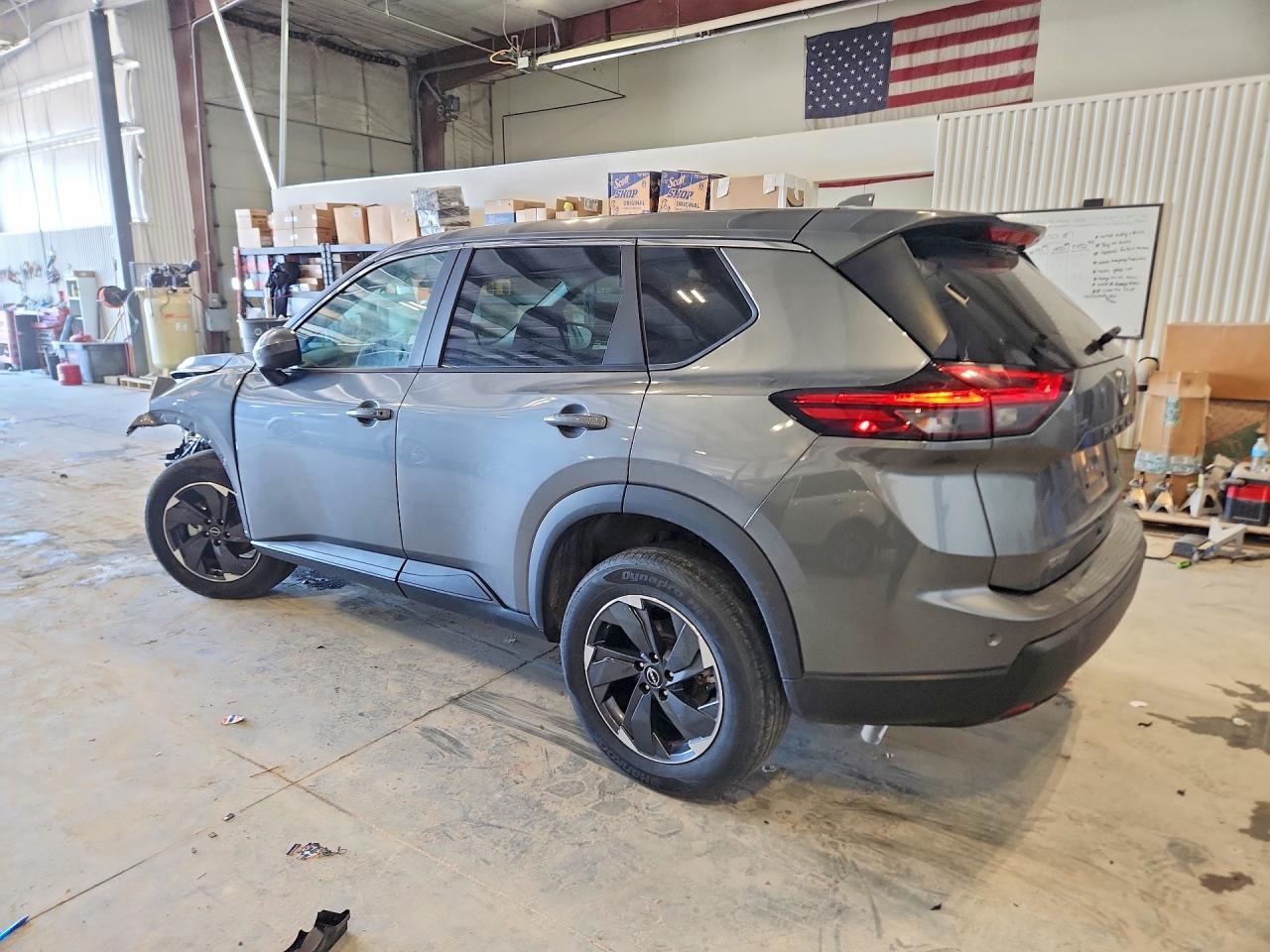 2024 NISSAN ROGUE SV photo 2