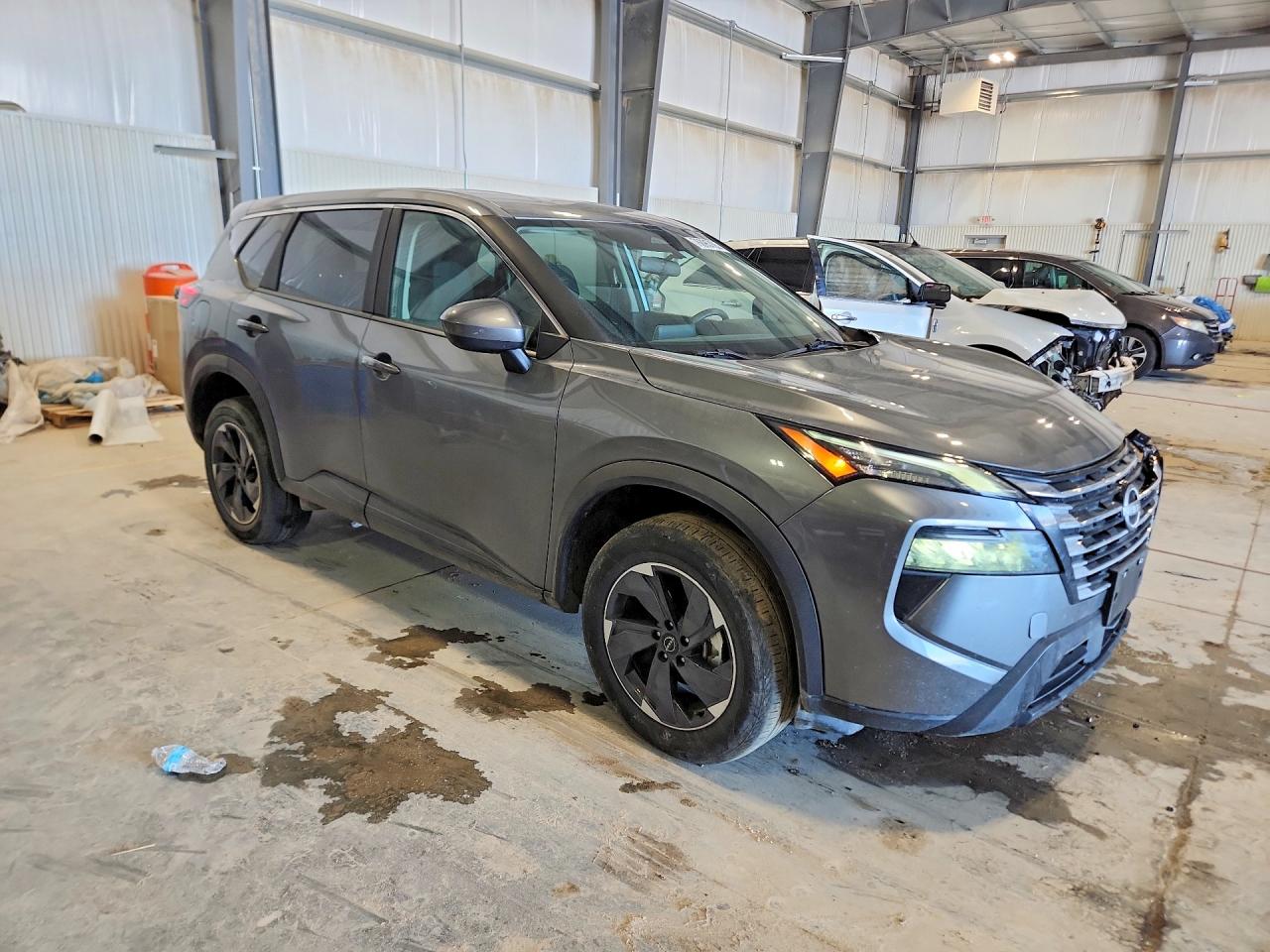 2024 NISSAN ROGUE SV photo 4