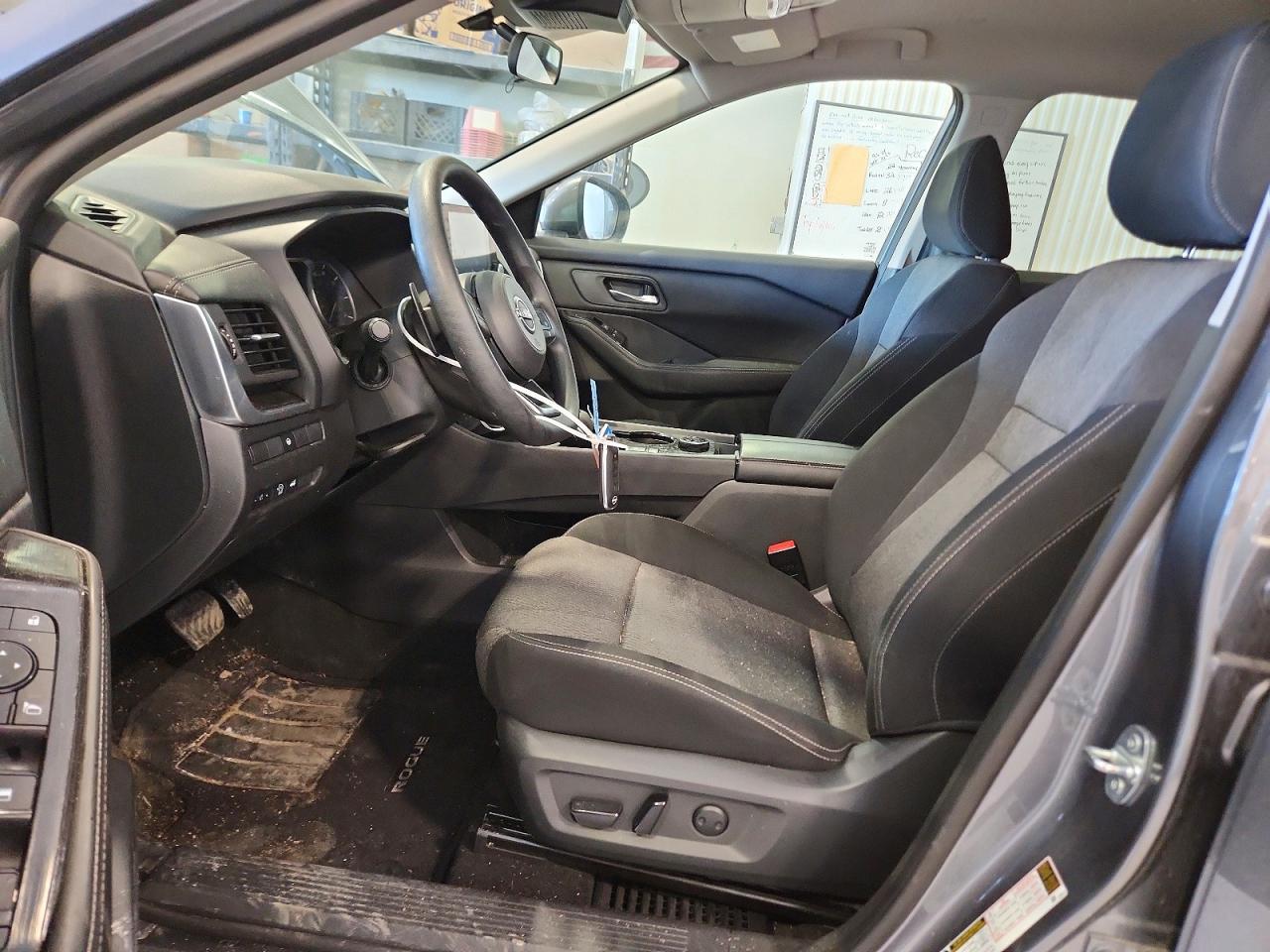 2024 NISSAN ROGUE SV photo 7