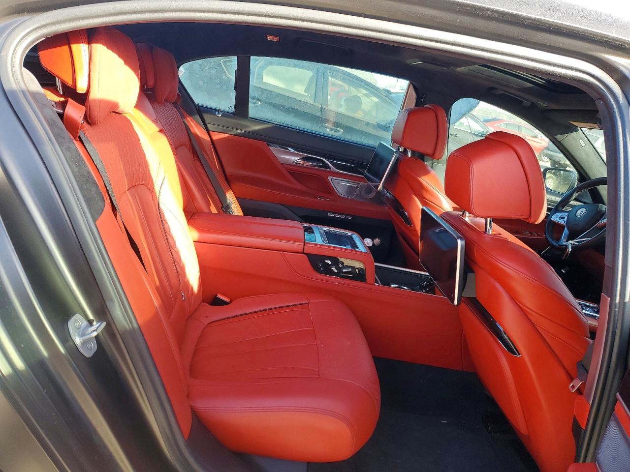 2017 BMW ALPINA B7 photo 28