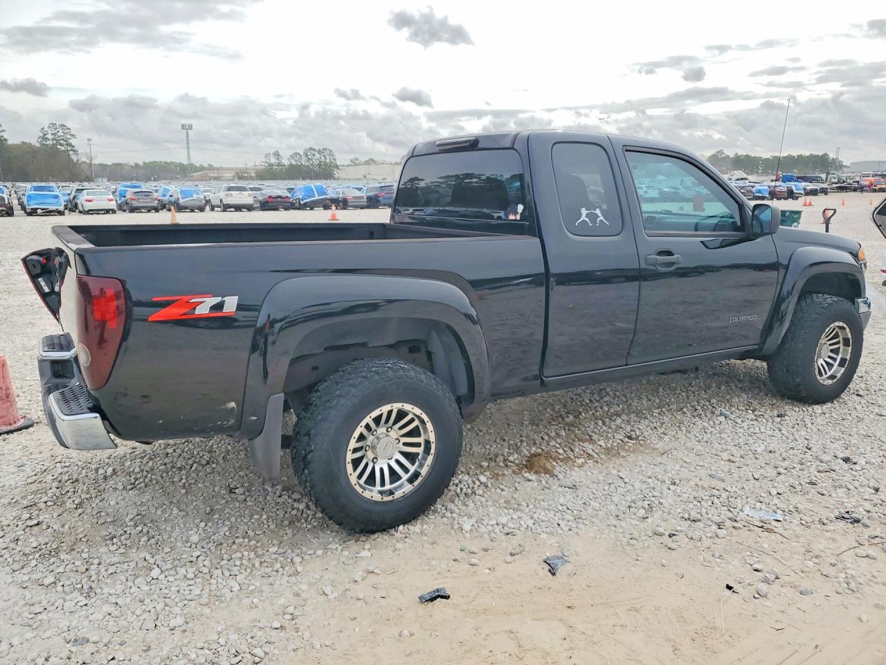 2005 CHEVROLET COLORADO photo 3