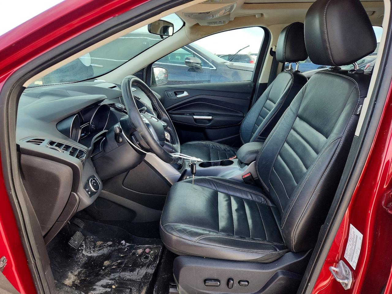 2016 FORD ESCAPE SE photo 7