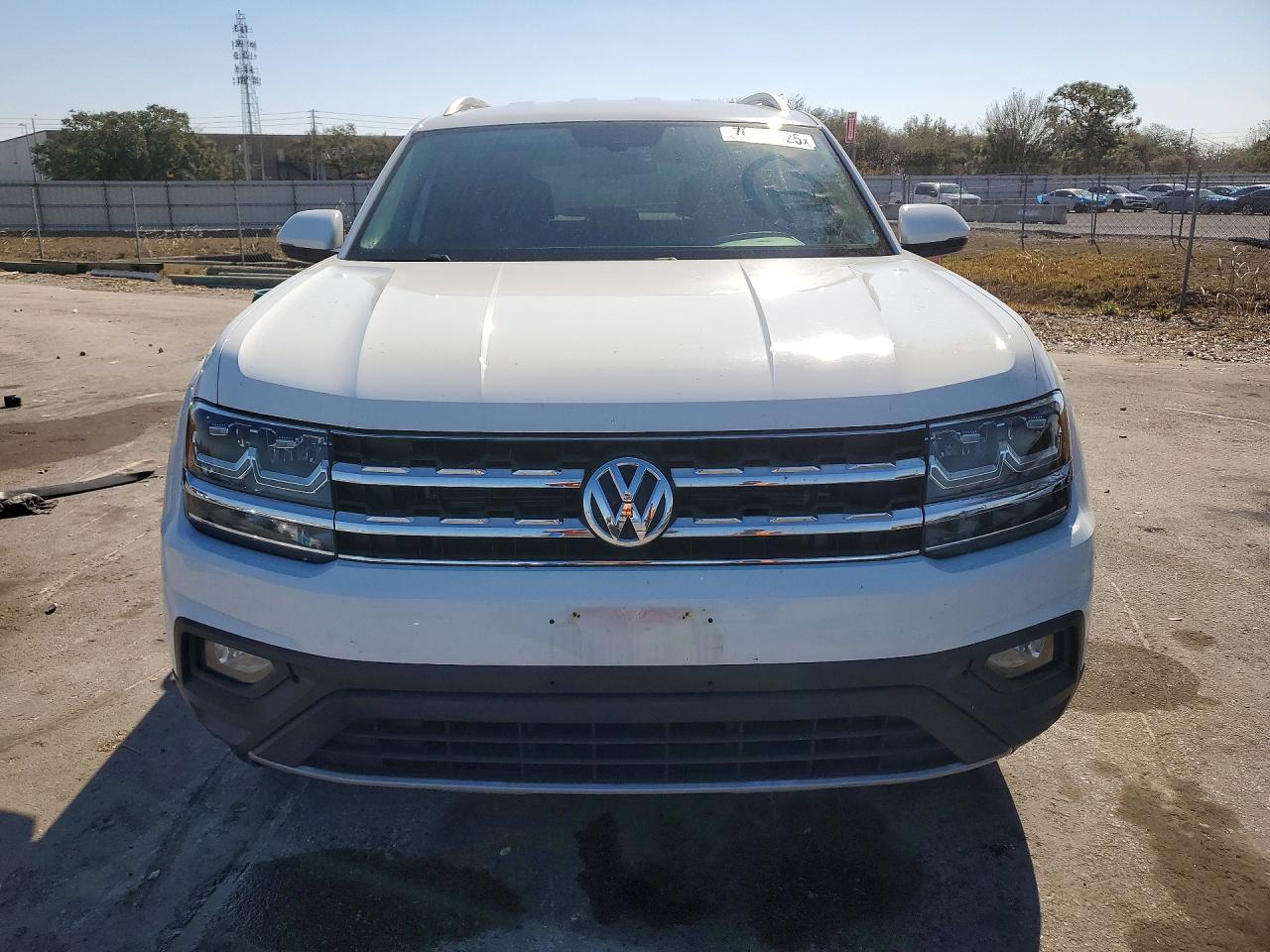 2018 VOLKSWAGEN ATLAS SE photo 9