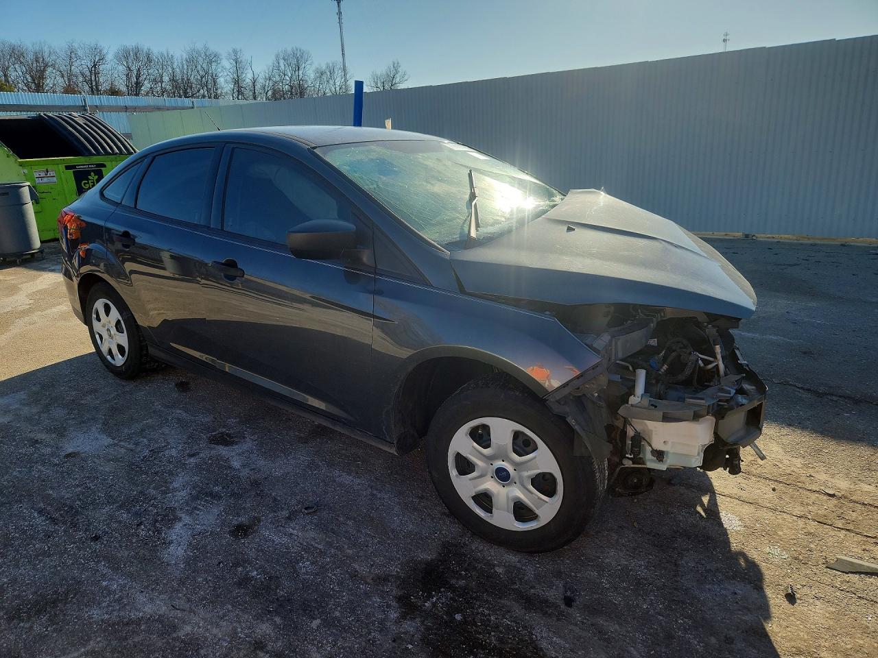 2018 FORD FOCUS S photo 4