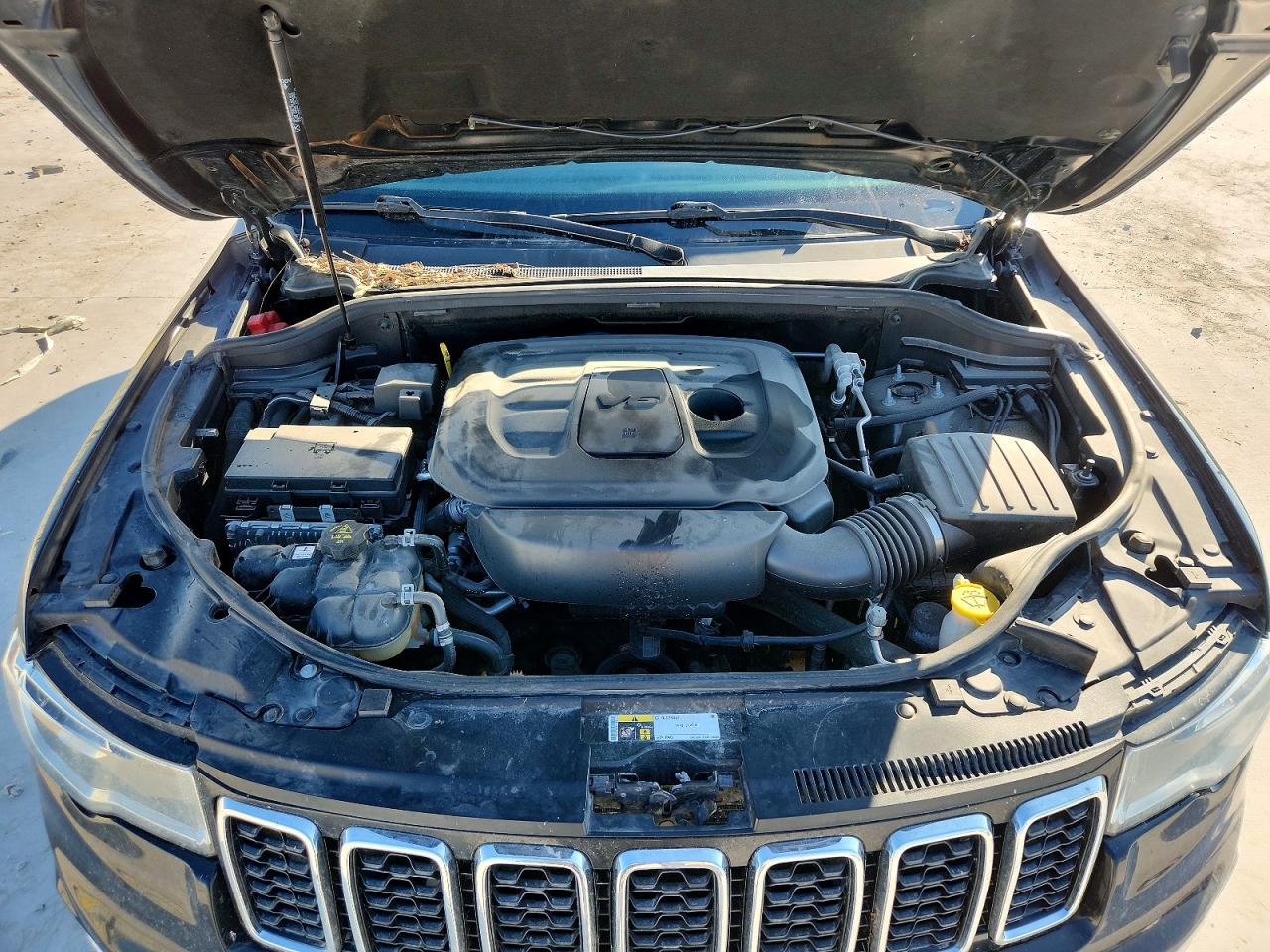 2019 JEEP GRAND CHEROKEE LIMITED photo 23