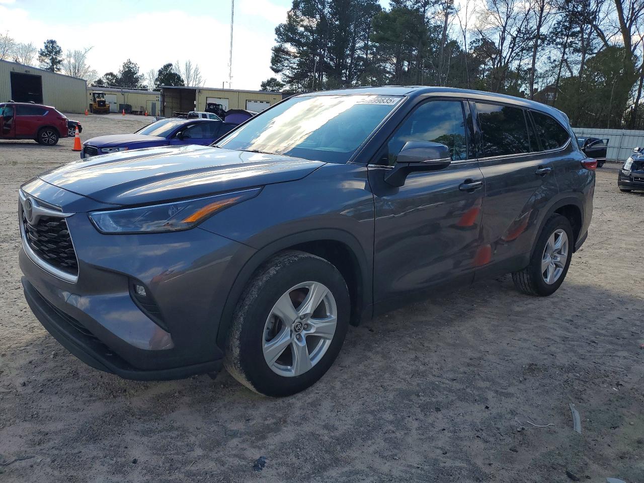 2022 TOYOTA HIGHLANDER