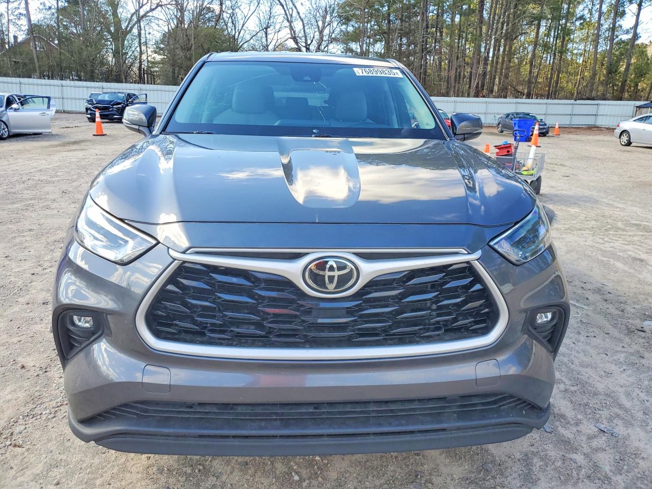 2022 TOYOTA HIGHLANDER L photo 9