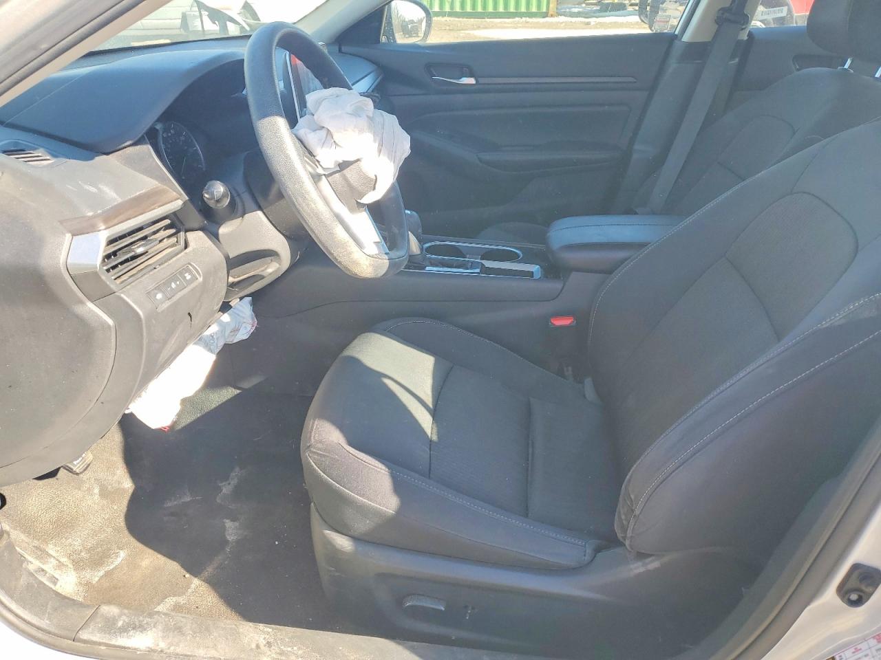 2024 NISSAN ALTIMA SV photo 13