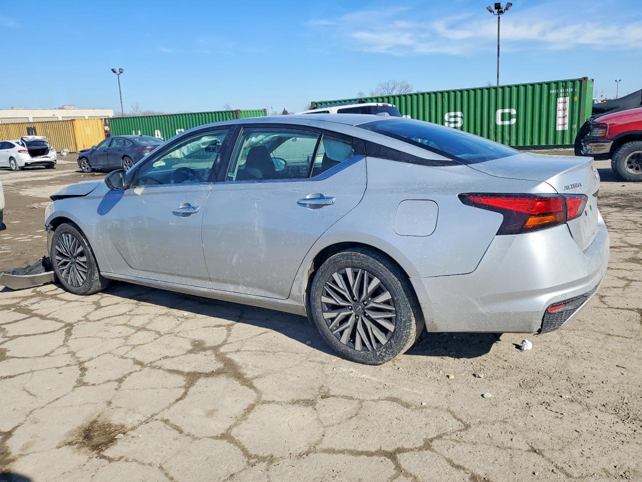 2024 NISSAN ALTIMA SV photo 3