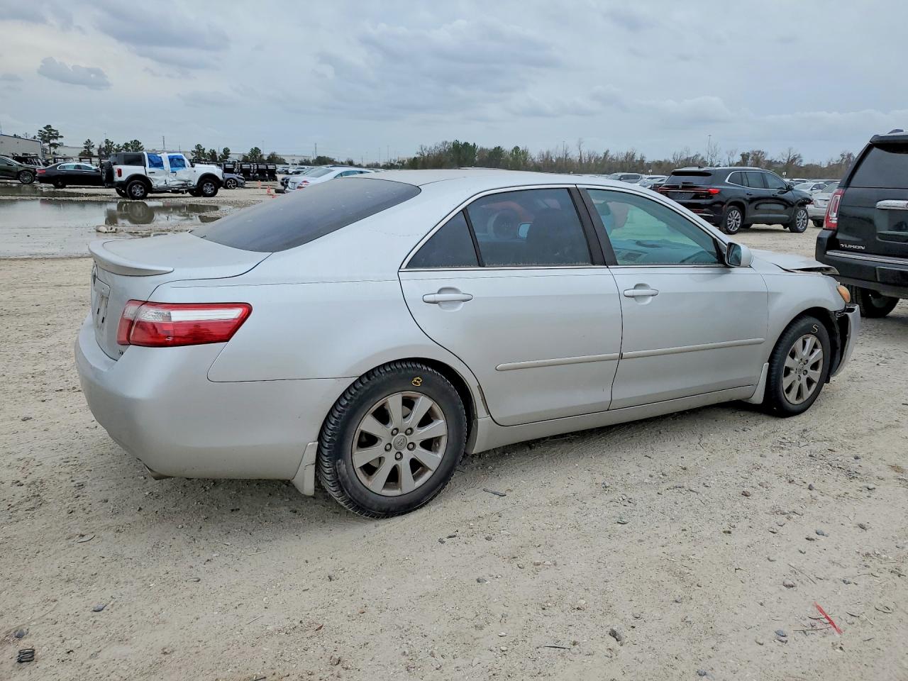 2009 TOYOTA CAMRY photo 3