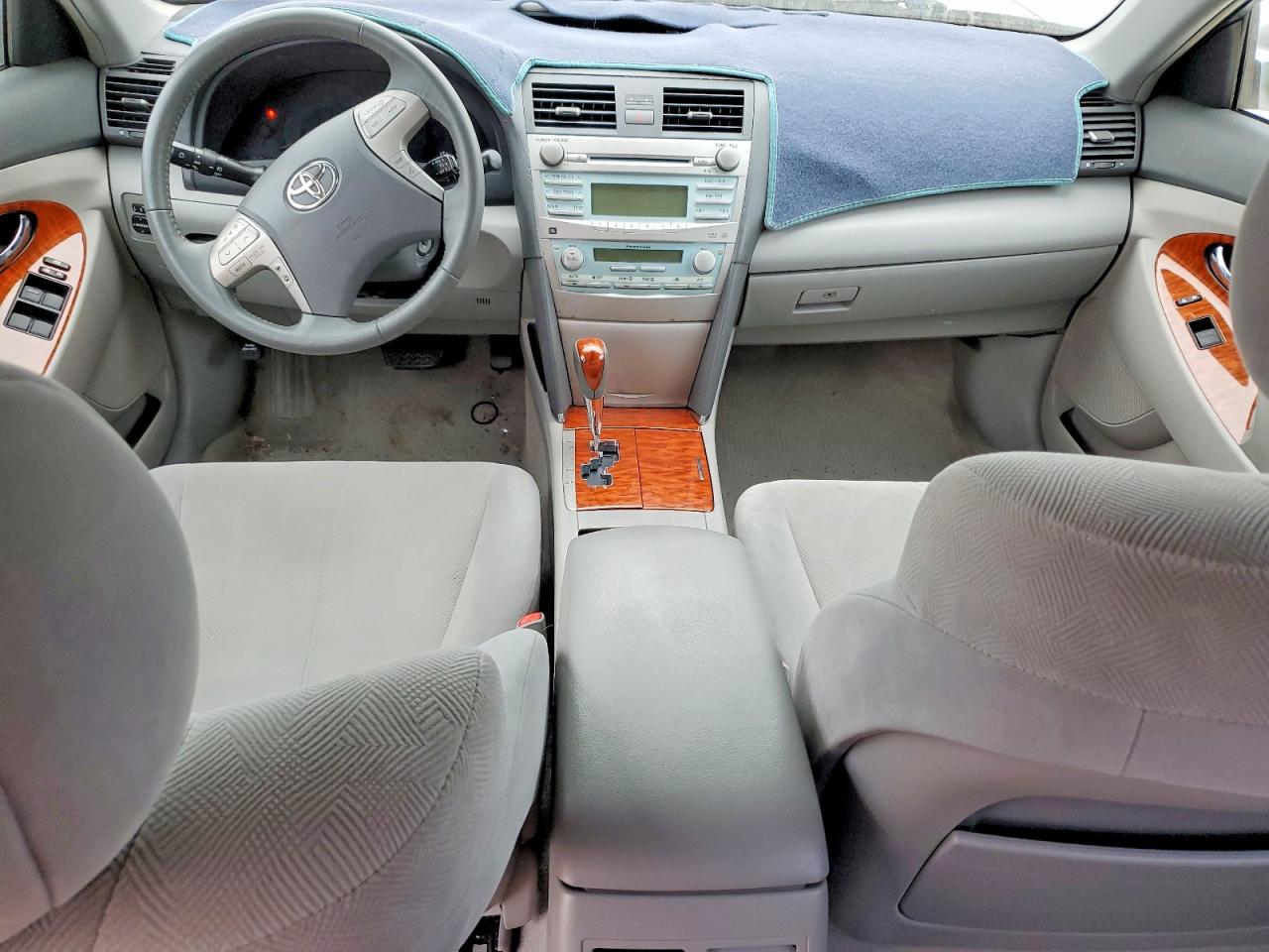 2009 TOYOTA CAMRY photo 8