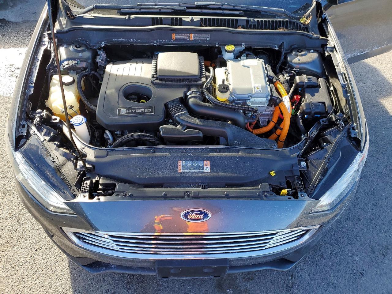 2020 FORD FUSION SE photo 11