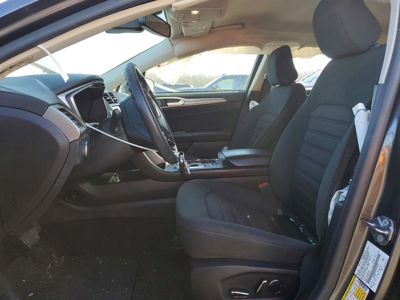 2020 FORD FUSION SE photo 7