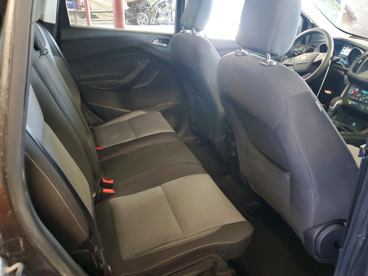 2019 FORD ESCAPE SE photo 11