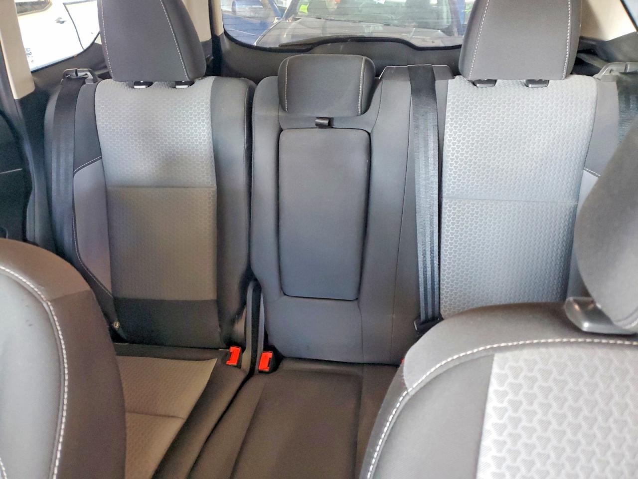 2019 FORD ESCAPE SE photo 10