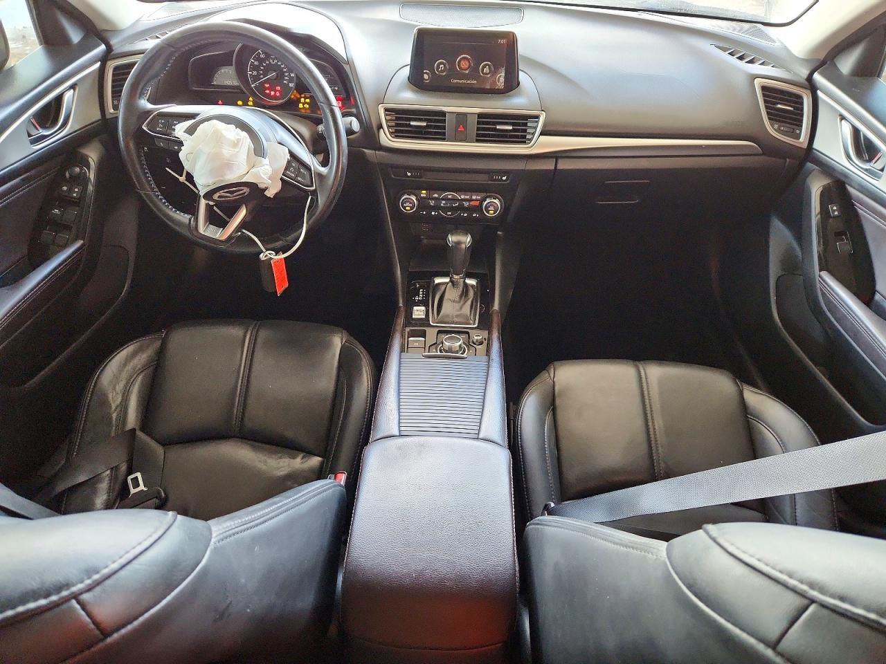 2018 MAZDA 3 TOURING photo 8