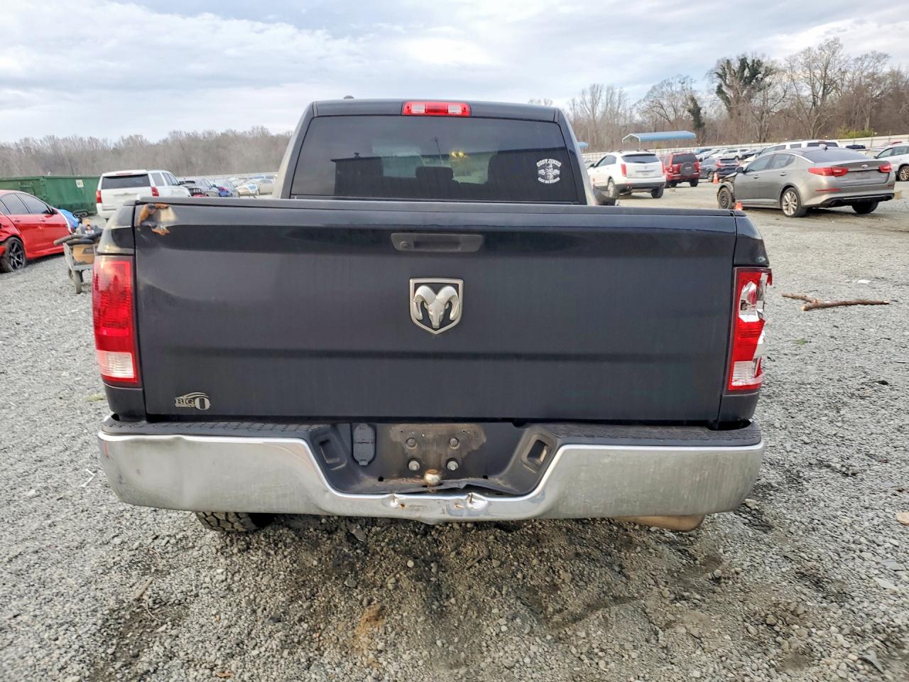2021 RAM 1500 CLASSIC TRADESMAN photo 6