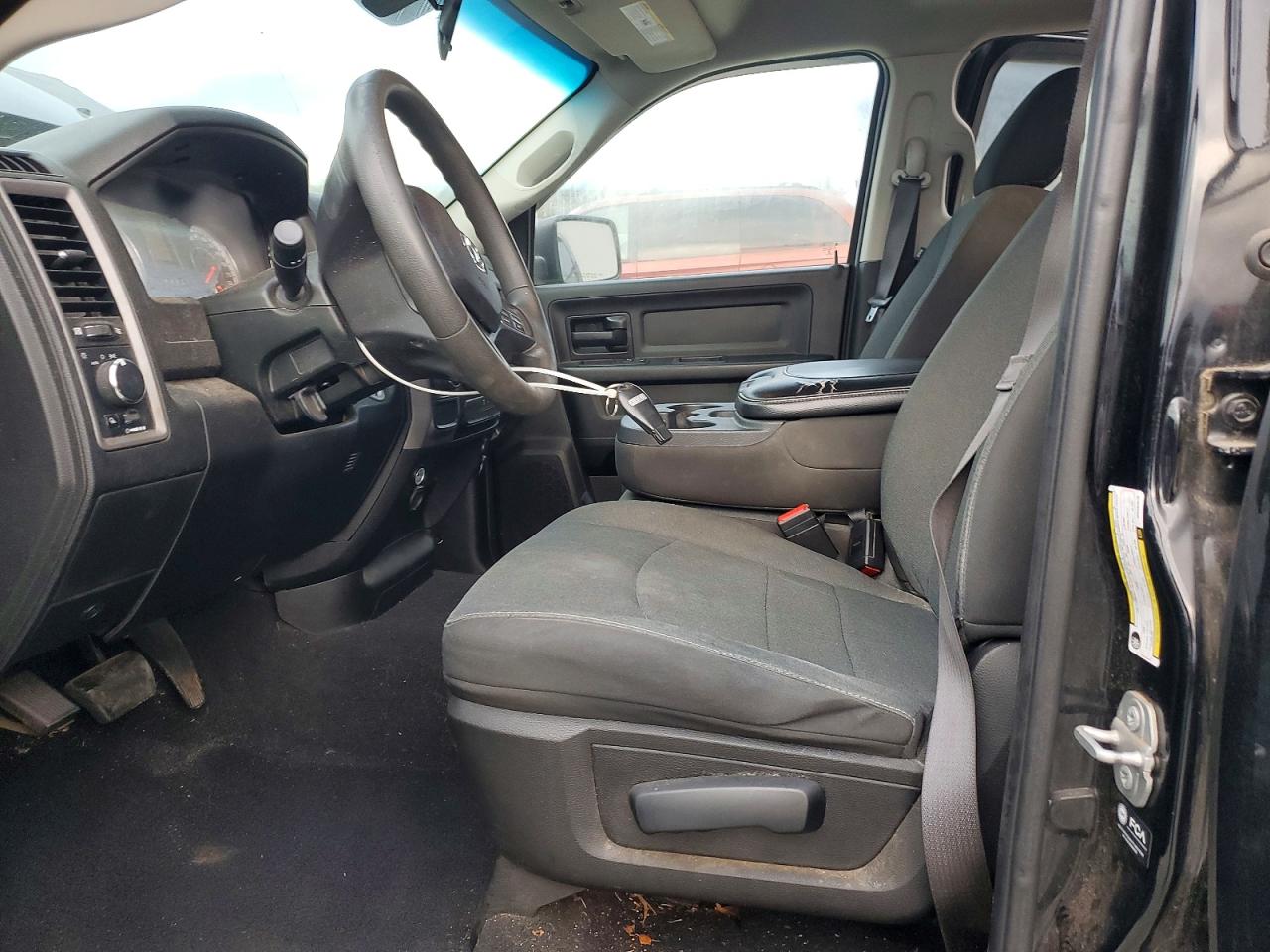 2021 RAM 1500 CLASSIC TRADESMAN photo 7