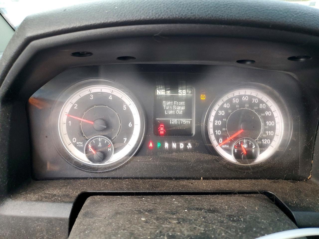 2021 RAM 1500 CLASSIC TRADESMAN photo 9