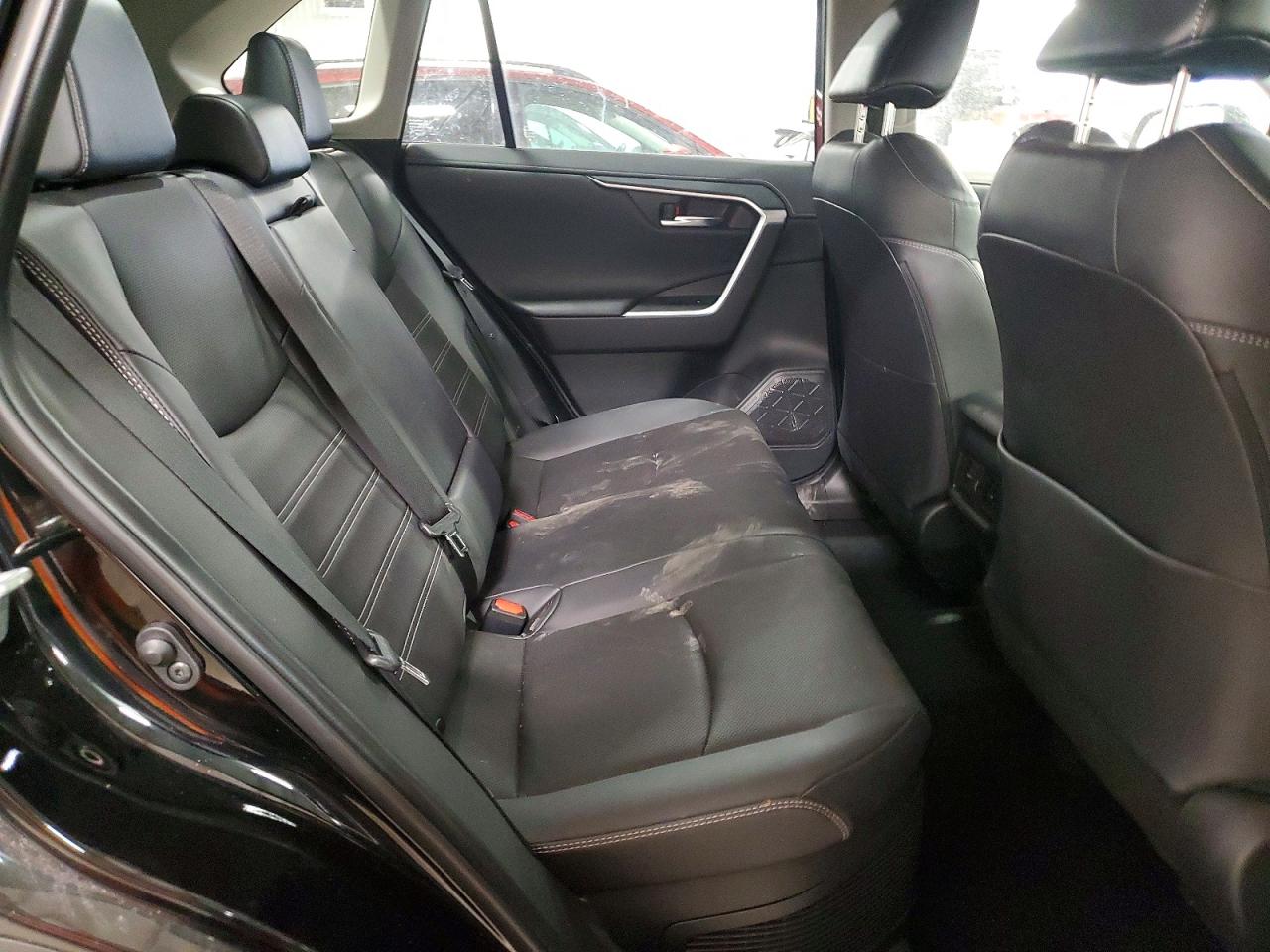 2024 TOYOTA RAV4 LIMITED photo 11