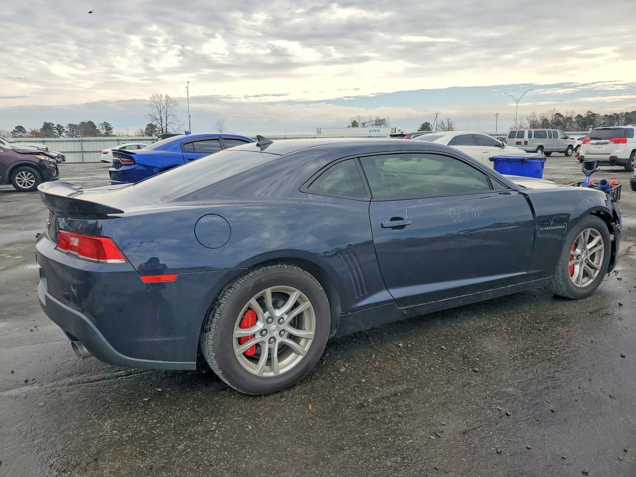 2015 CHEVROLET CAMARO LT photo 5