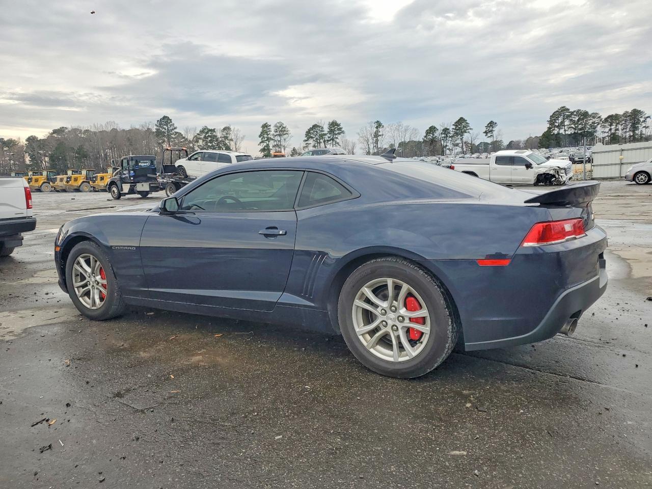 2015 CHEVROLET CAMARO LT photo 3