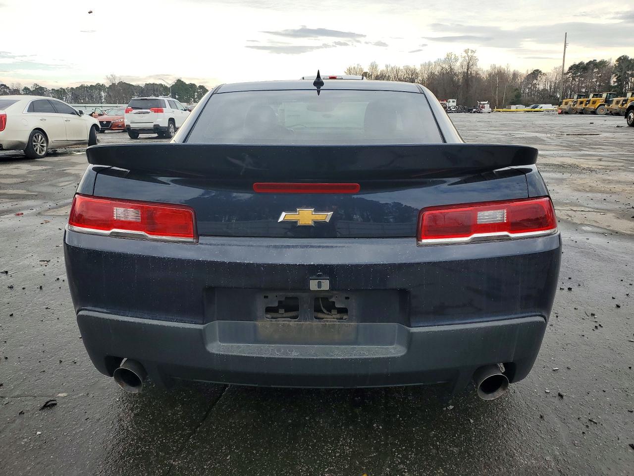 2015 CHEVROLET CAMARO LT photo 11