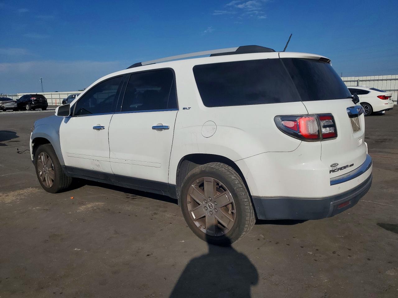 2017 GMC ACADIA LIMITED SLT-2 photo 3
