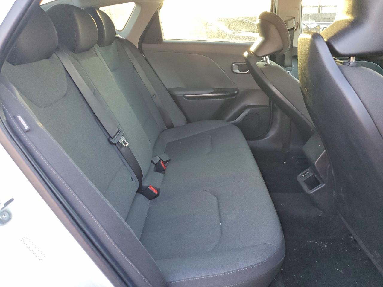 2025 KIA K4 LX photo 10