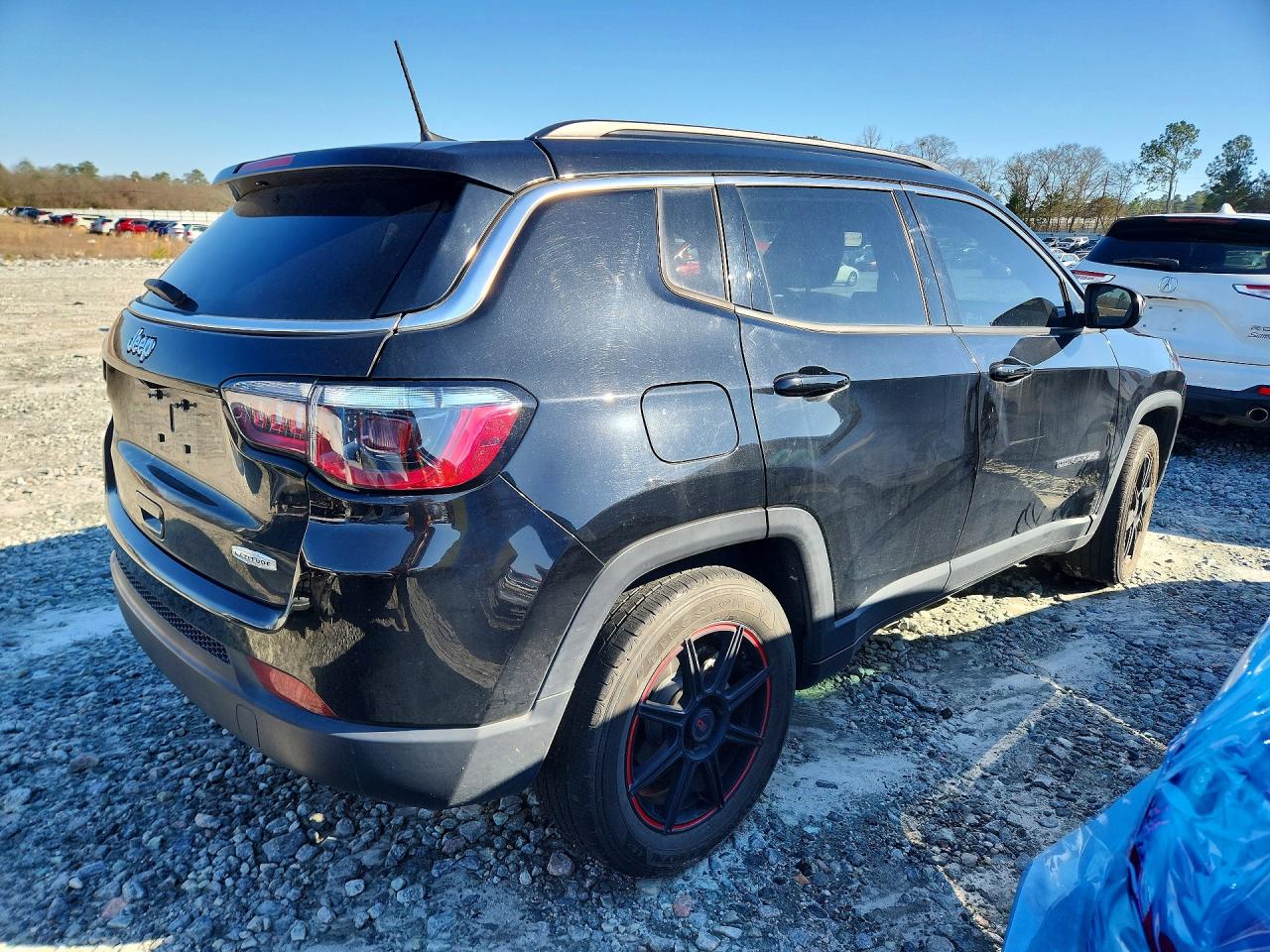 2022 JEEP COMPASS LATITUDE photo 3